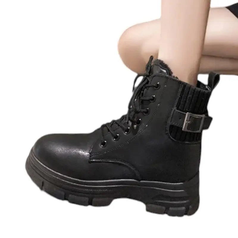 Chaussures type rangers femme