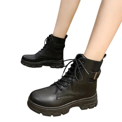 Chaussures type rangers femme