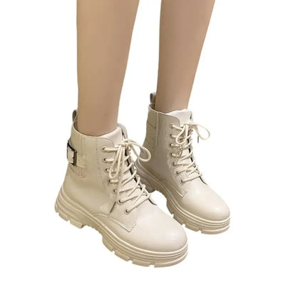 Chaussures type rangers femme