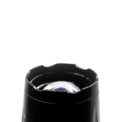 Lampe torche militaire tactique