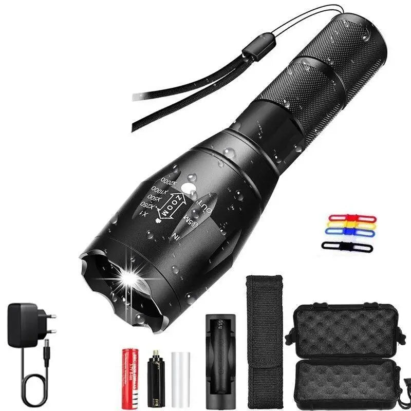 Lampe torche militaire tactique