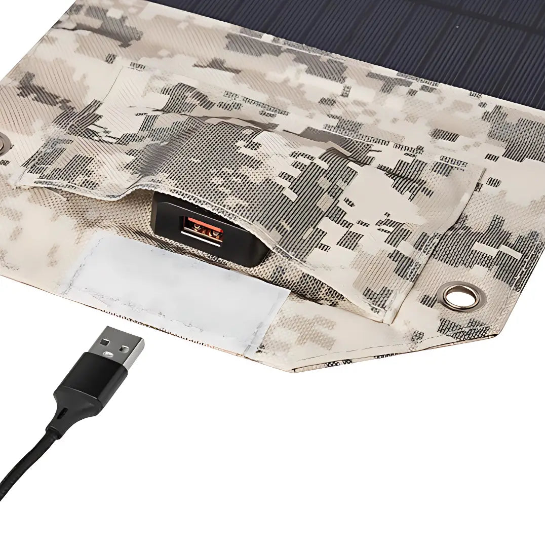 Panneau solaire randonnée pédestre