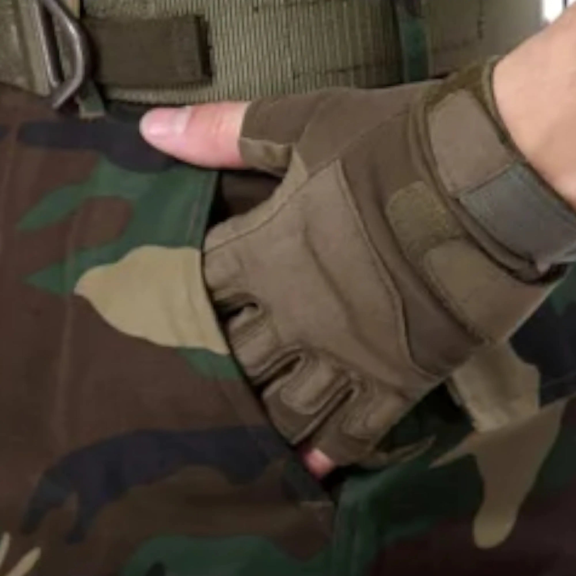 Pantalon treillis armée