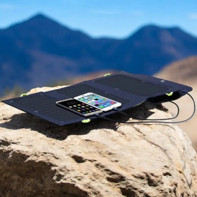 CHARGEUR SOLAIRE - ÉTANCHE ET PLIABLE
